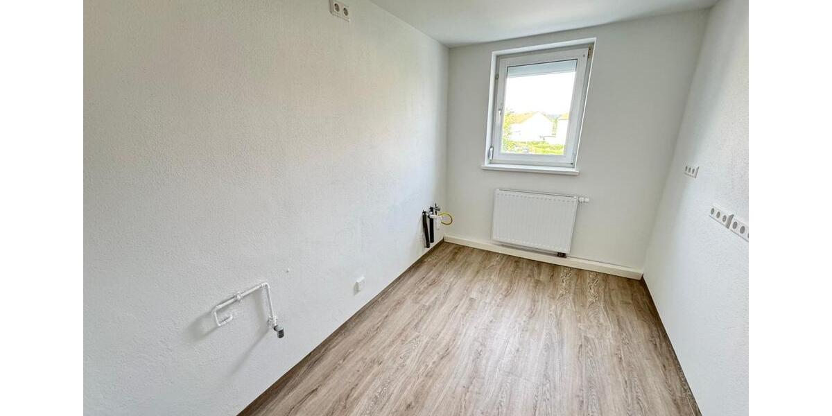 Etagenwohnung Görlitz Biesnitz - 3 Zimmer, 68 m&sup2;, 410&euro; | Angebot:26490346