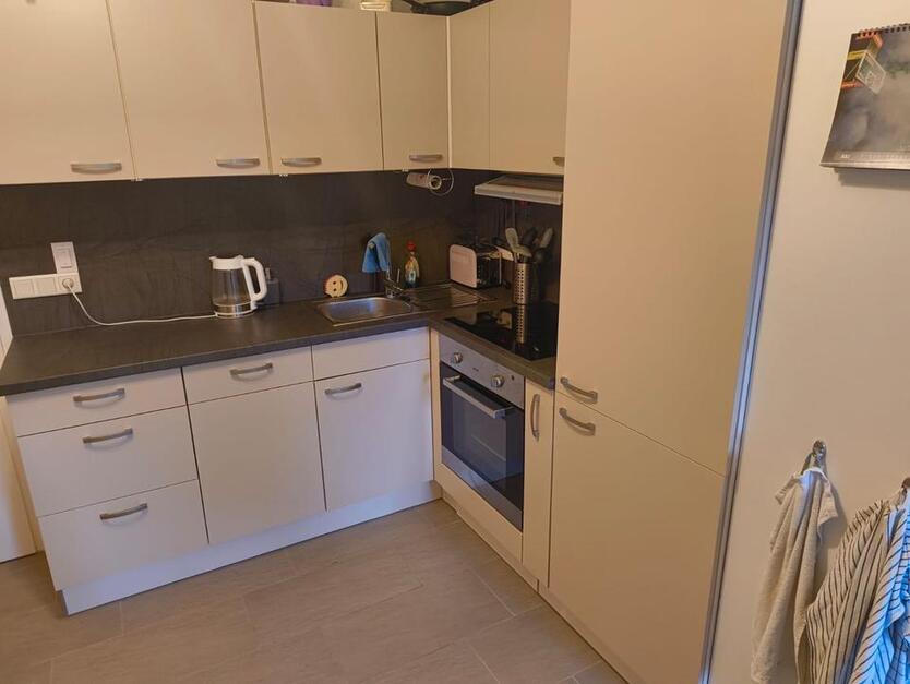 2 Zimmer, Küche, Bad Wohnung In OL Donnerschweer zimmer