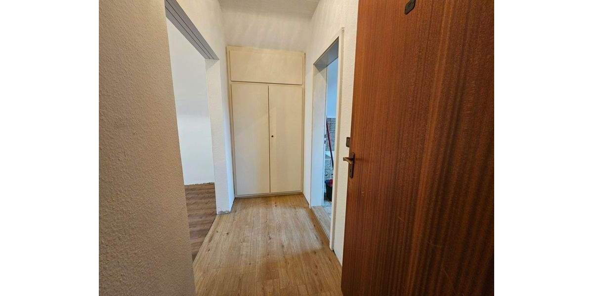 1 Zimmerwohnung zentral gelegen mit Wannenbad 1 zimmer