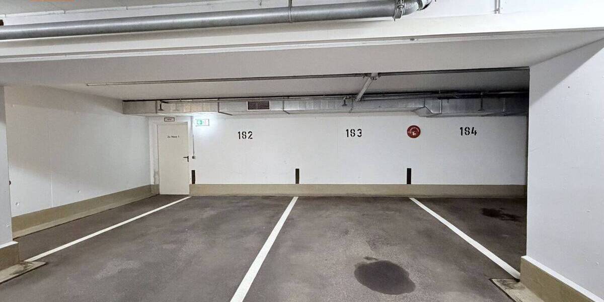 Etagenwohnung München Bogenhausen - 2 Zimmer, 70 m&sup2;, 2.500&euro; | Angebot:26730317