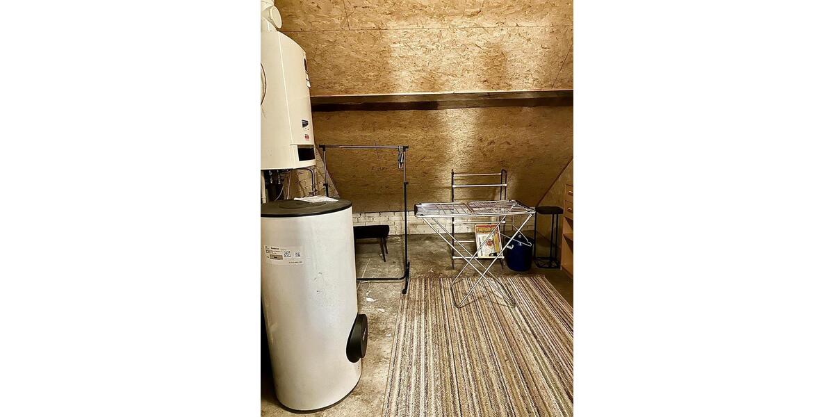 Etagenwohnung Aurich Georgsfeld und Tannenhausen - 4 Zimmer, 130 m&sup2;, 880&euro; | Angebot:24542797