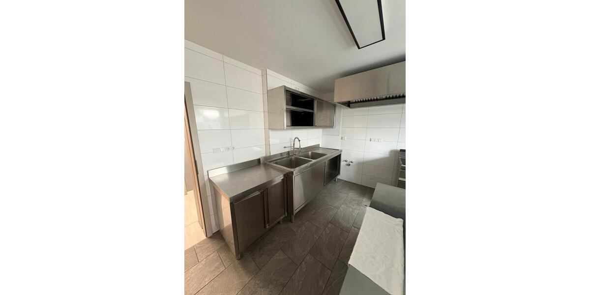 Gewerbeobjekt Erlangen Bruck - 2.100&euro; | Angebot:26044619