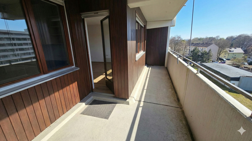 Etagenwohnung Augsburg Göggingen - 3 Zimmer, 96 m&sup2;, 1.250&euro; | Angebot:24871141