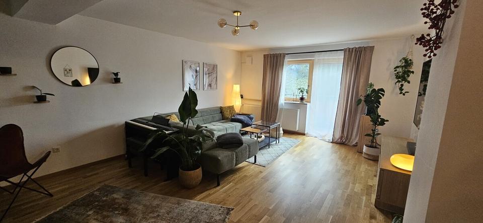 Etagenwohnung Winhöring - 4 Zimmer, 123 m&sup2;, 1.050&euro; | Angebot:25977074