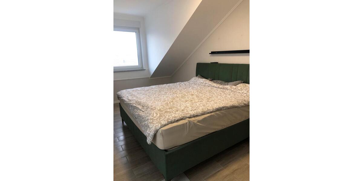 Doppelhaushälfte Mayen - 6 Zimmer, 130 m&sup2;, 1.500&euro; | Angebot:24755427