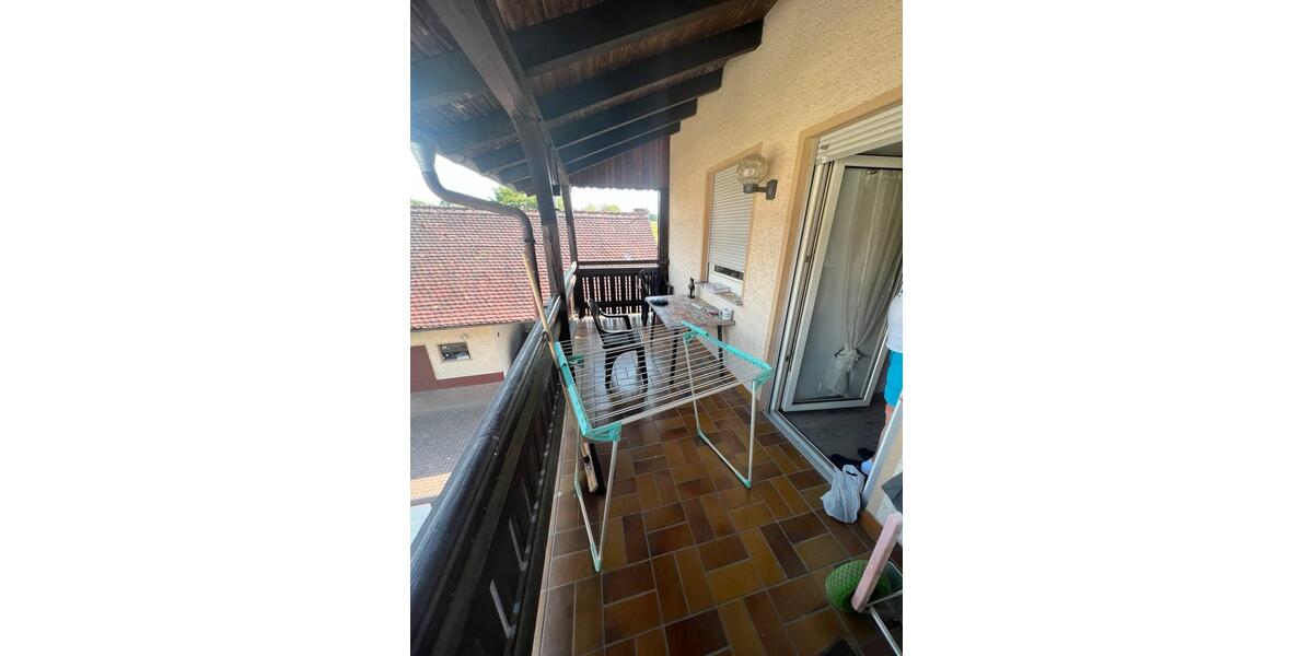 Dachgeschoßwohnung Hösbach - 3 Zimmer, 52 m&sup2;, 600&euro; | Angebot:26606093