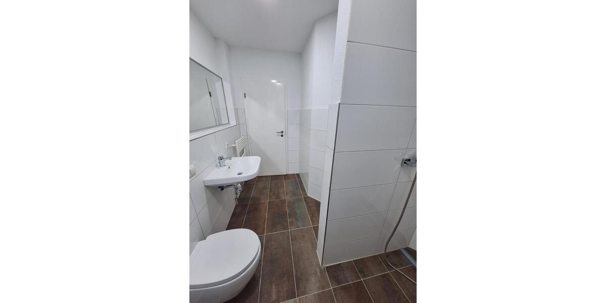 Hochparterre Wittenberge - 3 Zimmer, 149 m&sup2;, 1.100&euro; | Angebot:25478790