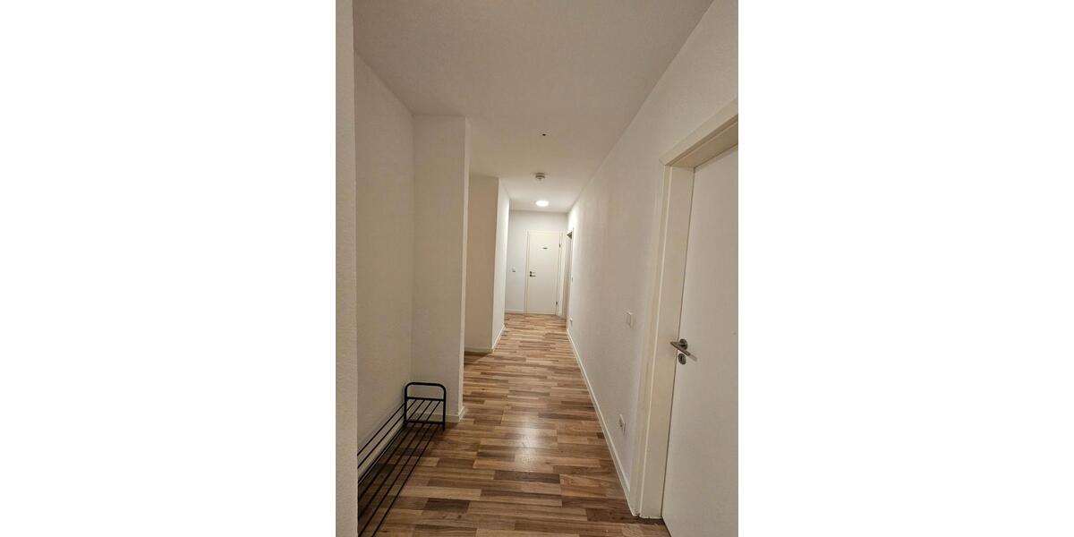 Wohnen auf Zeit Ludwigshafen am Rhein - 20 Zimmer, 100 m&sup2;, 590&euro; | Angebot:26674162