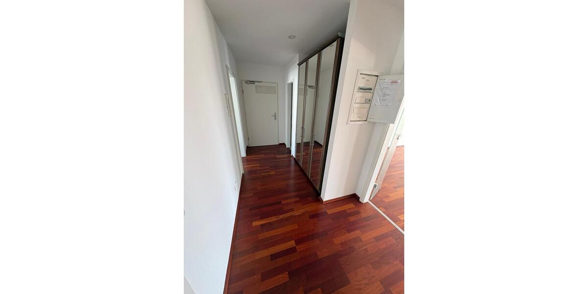 Etagenwohnung Darmstadt Darmstadt-West - 3 Zimmer, 84 m&sup2;, 1.400&euro; | Angebot:26516599