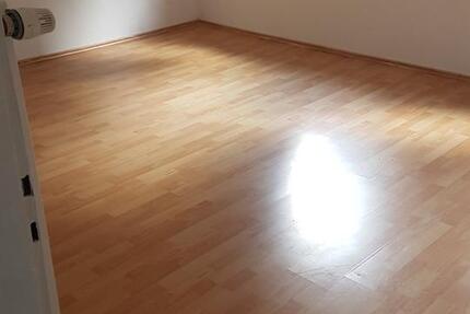 3-Zimmer-Wohnung in zent.Lage von Helmbrechts – sofort bezugsfrei