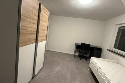 Wohnen auf Zeit Villingen-Schwenningen Schwenningen - 1 Zimmer, 20 m&sup2;, 330&euro; | Angebot:26172267