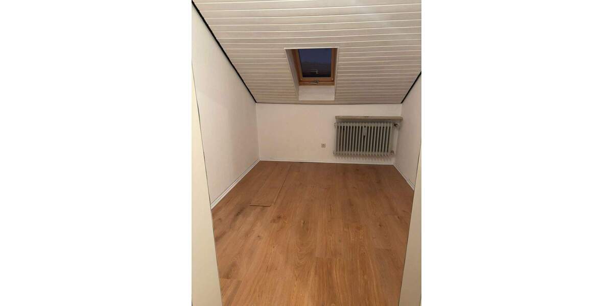 Etagenwohnung Hemhofen Zeckern - 3 Zimmer, 90 m&sup2;, 600&euro; | Angebot:25153370