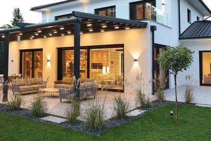 Haus Seevetal-Maschen Maschen - 6 Zimmer, 340 m&sup2;, 6.900&euro; | Angebot:20105263