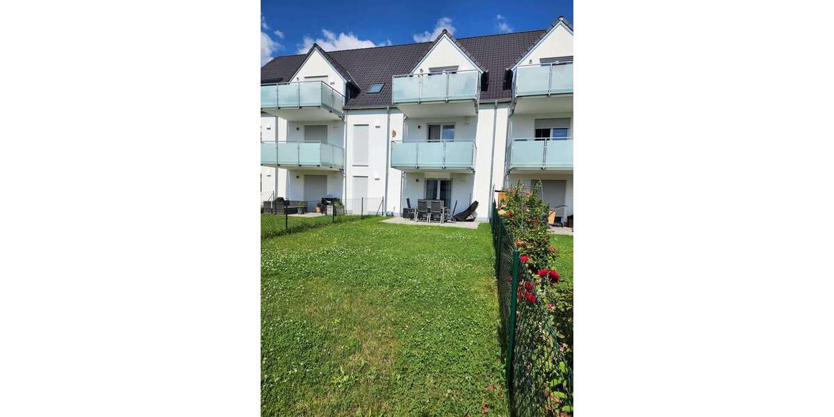 Etagenwohnung Augsburg Lechhausen - 3 Zimmer, 74 m&sup2;, 1.135&euro; | Angebot:27096452