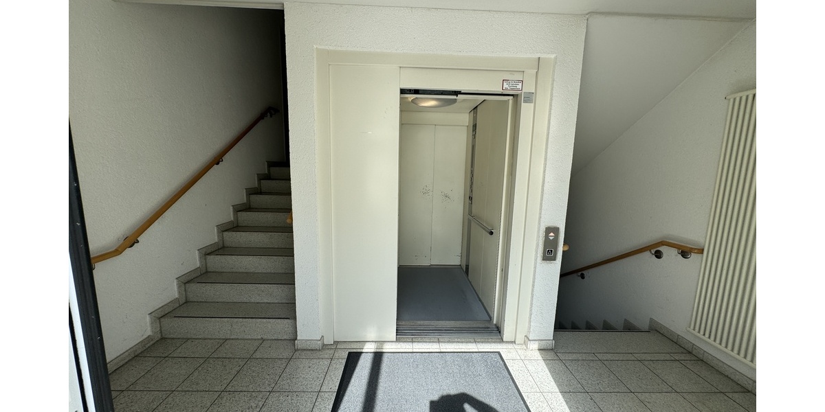 Idyllisch wohnen im Zentrum von Weida. 3 Raum Wohnung mit Balkon und Aufzug! - Etagenwohnung Weida Liebsdorf | Angebot:26882406