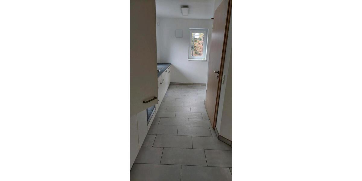 Etagenwohnung Weinsberg - 2 Zimmer, 85 m&sup2;, 940&euro; | Angebot:26637761