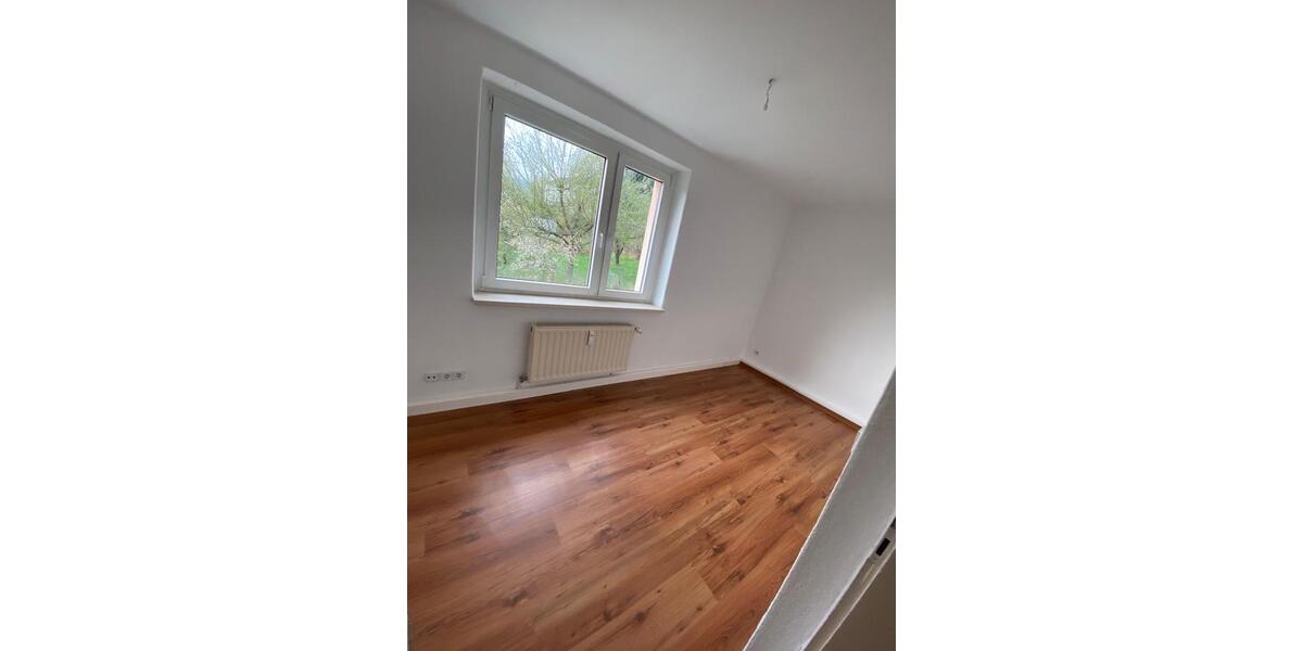Erdgeschoßwohnung Wildenfels - 3 Zimmer, 57 m&sup2;, 315&euro; | Angebot:26647905