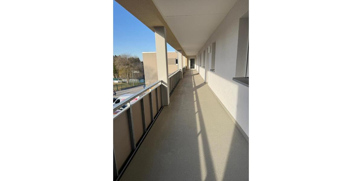 Etagenwohnung Saalfeld (Saale) - 2 Zimmer, 60 m&sup2;, 324&euro; | Angebot:25852275