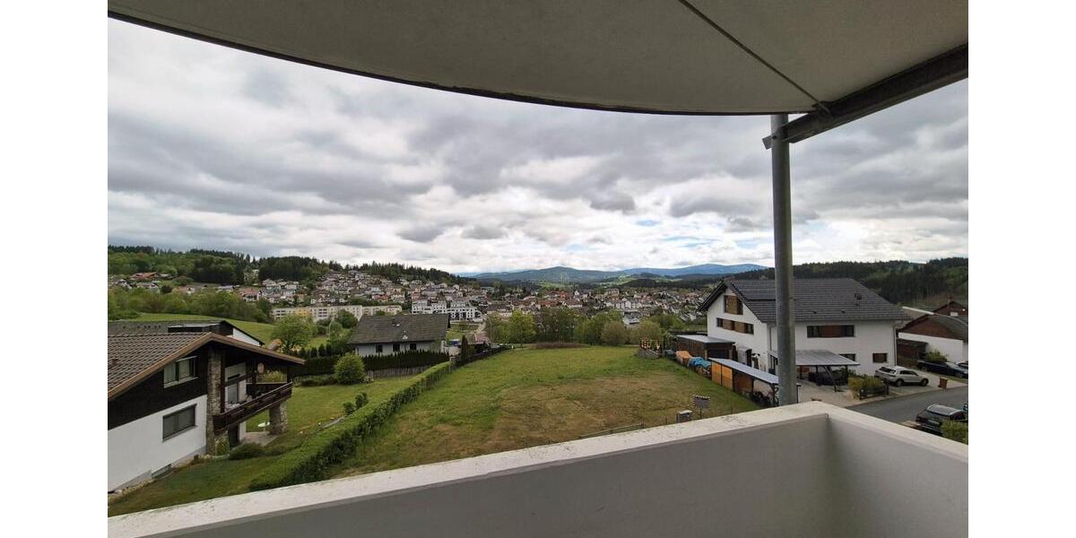 Etagenwohnung Regen - 3 Zimmer, 85 m&sup2;, 680&euro; | Angebot:26618002