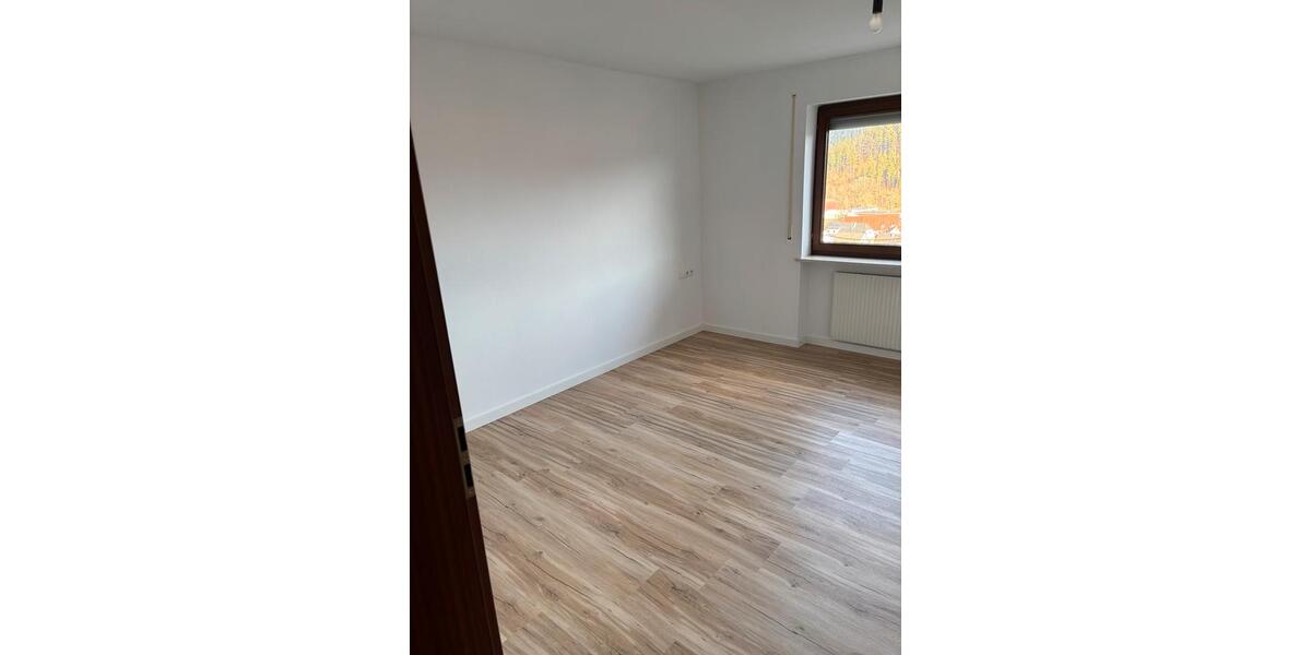 Erdgeschoßwohnung Bösingen - 2 Zimmer, 55 m&sup2;, 500&euro; | Angebot:25305277
