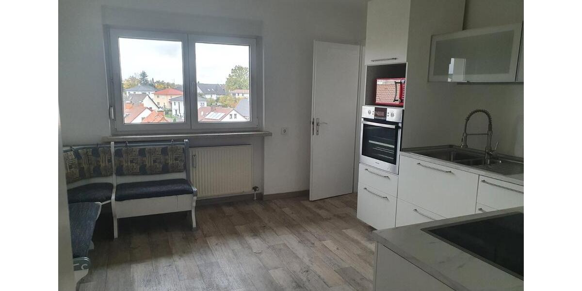 Etagenwohnung Rödental - 3 Zimmer, 85 m&sup2;, 550&euro; | Angebot:25959656