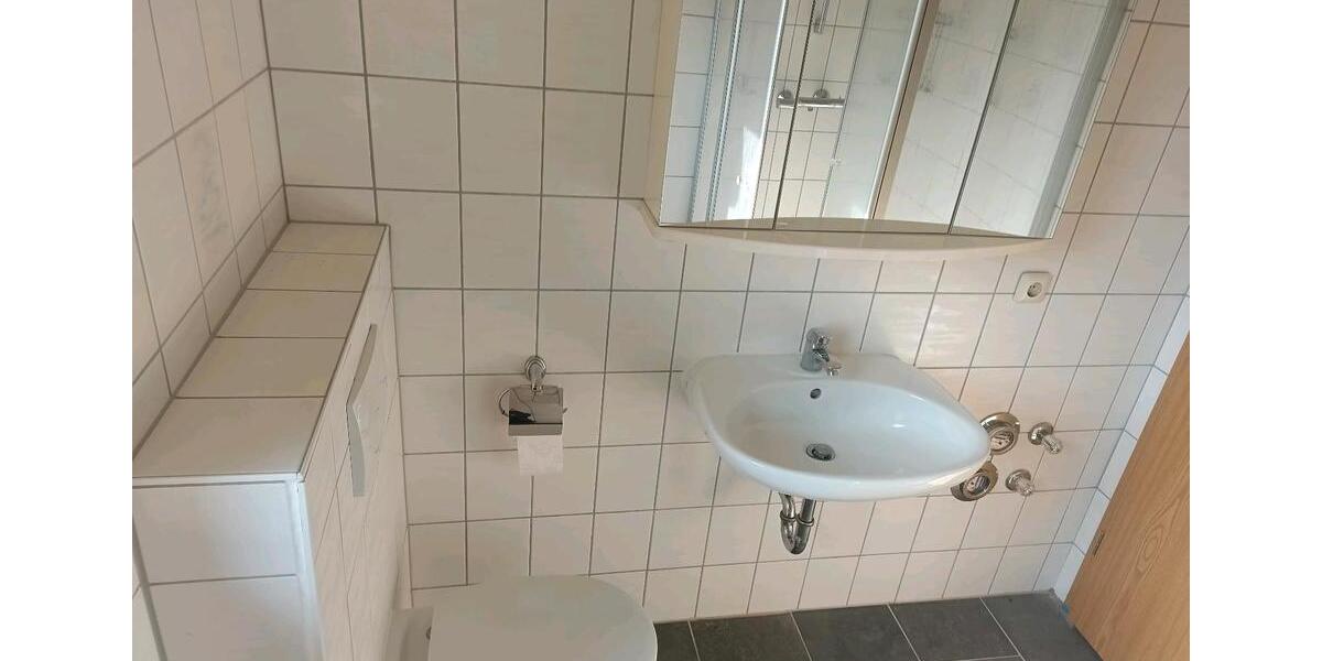 Dachgeschoßwohnung Kößlarn - 2 Zimmer, 40 m&sup2;, 340&euro; | Angebot:25451174