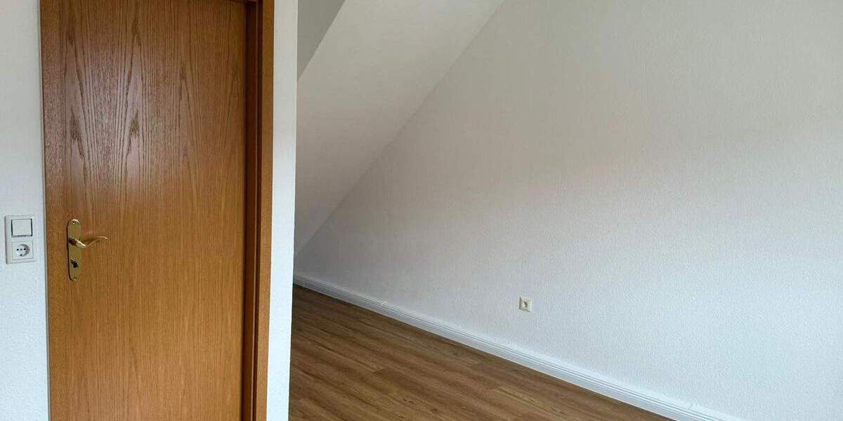 Etagenwohnung Frankenberg Frankenberg/Sachsen - 2 Zimmer, 51 m&sup2;, 290&euro; | Angebot:24448391