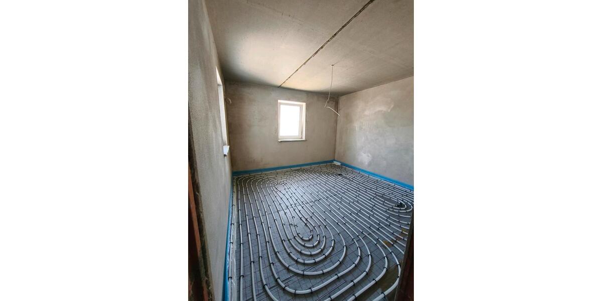 Etagenwohnung Wallersdorf - 5 Zimmer, 105 m&sup2;, 880&euro; | Angebot:26525686
