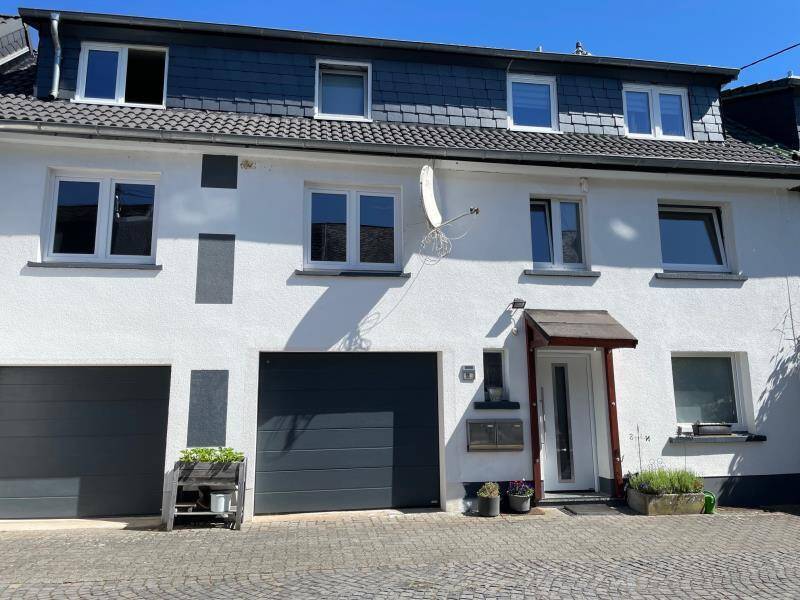 Sanierte 4-Zimmerwohnung in ruhiger Lage von Winnen