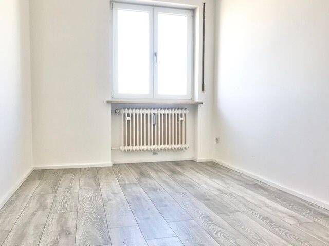 Etagenwohnung Freilassing Aumühle - 3 Zimmer, 77 m&sup2;, 990&euro; | Angebot:26908723