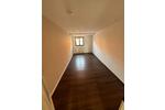 Dachgeschoßwohnung Freiberg - 2.5 Zimmer, 67 m&sup2;, 380&euro; | Angebot:26470199