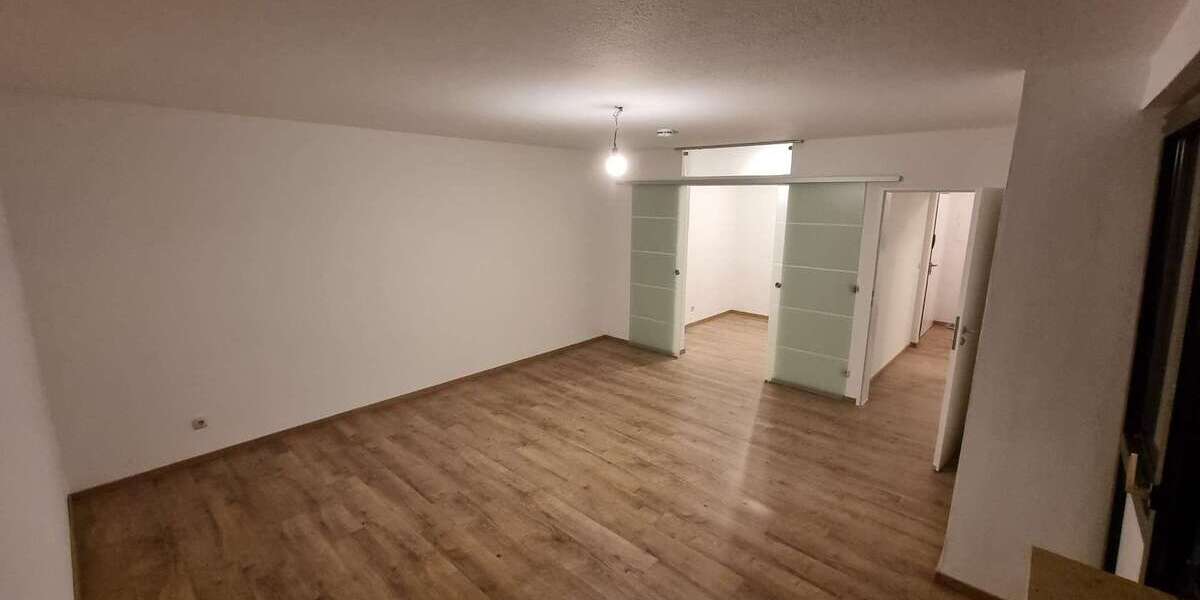 Etagenwohnung Coburg - 1.5 Zimmer, 50 m&sup2;, 585&euro; | Angebot:27116212