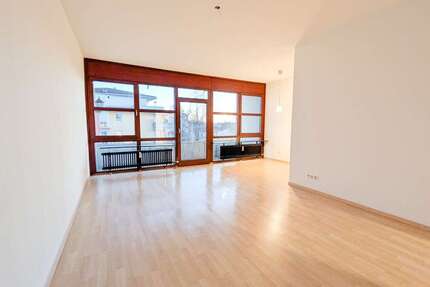 Wohnung Kirchheim - 3 Zimmer, 83 m&sup2;, 1.300&euro; | Angebot:25156008