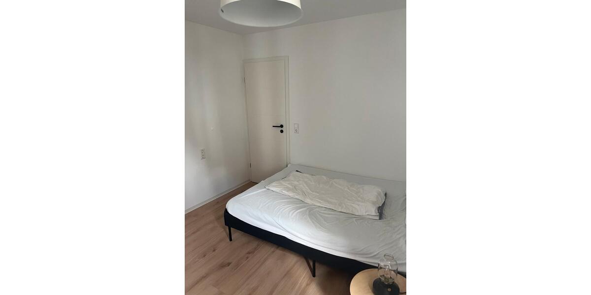 Etagenwohnung Karlsruhe - 1 Zimmer, 24 m&sup2;, 500&euro; | Angebot:25960821