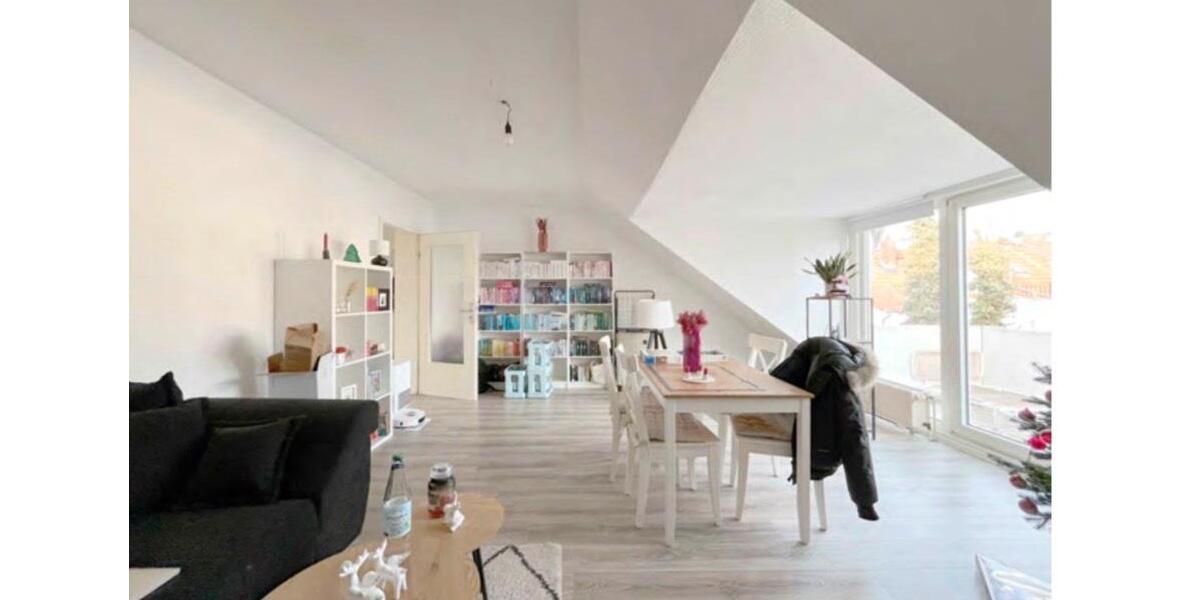 Dachgeschoßwohnung Düsseldorf Stadtbezirk 7 - 2 Zimmer, 56 m&sup2;, 890&euro; | Angebot:26700860