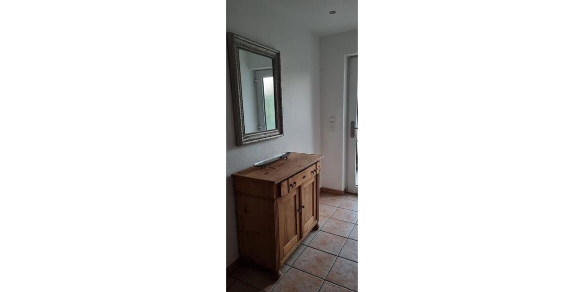 Terrassenwohnung Tettau - 3 Zimmer, 90 m&sup2;, 99&euro; | Angebot:26682602