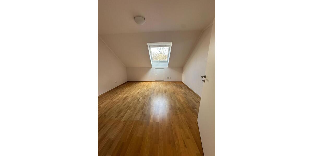 Etagenwohnung Gaggenau - 3 Zimmer, 88 m&sup2;, 1.100&euro; | Angebot:25867050