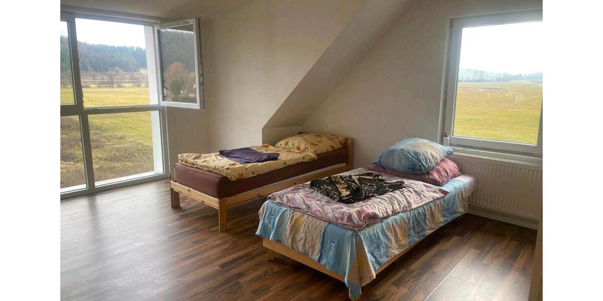 Mehrfamilienhaus, Wohnhaus Engen - 5 Zimmer, 210 m&sup2;, 1.900&euro; | Angebot:26228328