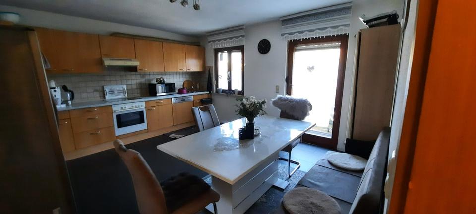 Etagenwohnung Hilzingen - 4 Zimmer, 108 m&sup2;, 900&euro; | Angebot:24753264