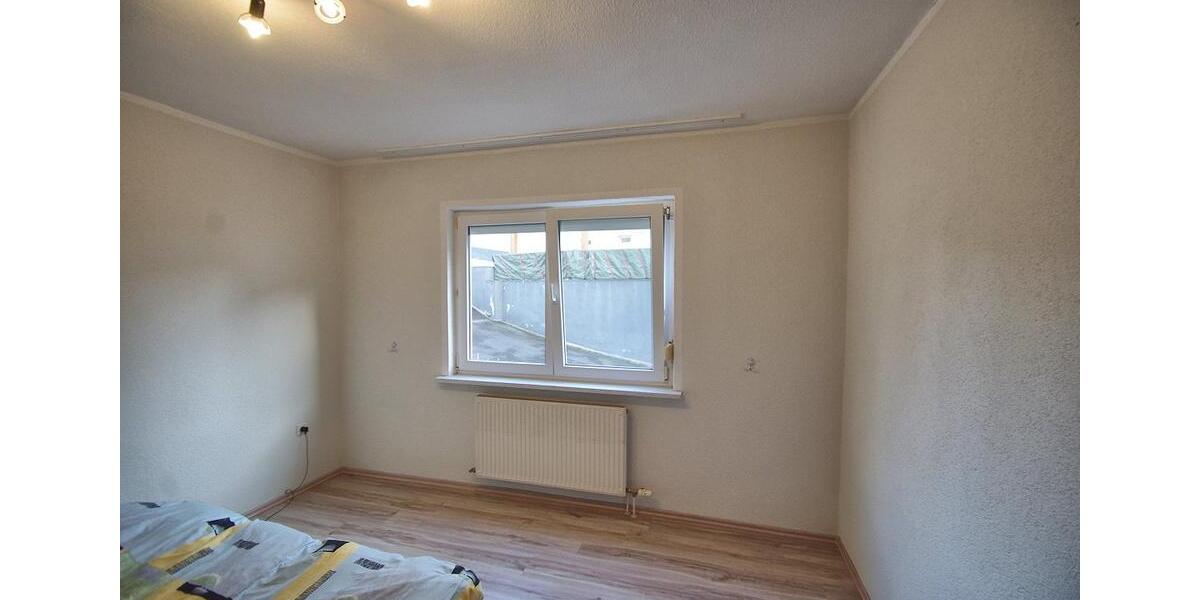 Gepflegtes, renoviertes Einfamilienhaus mit Einbauküche und Terrasse 5 zimmer