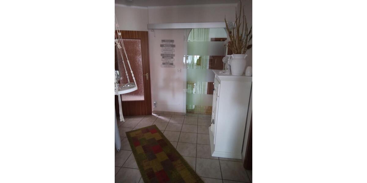 Dachgeschoßwohnung Rotenburg an der Fulda - 3 Zimmer, 95 m&sup2;, 780&euro; | Angebot:25864757