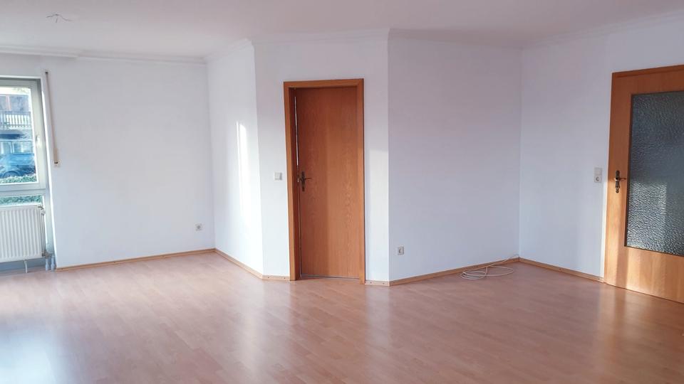 Etagenwohnung Landshut - 2.5 Zimmer, 60 m&sup2;, 612&euro; | Angebot:26606051