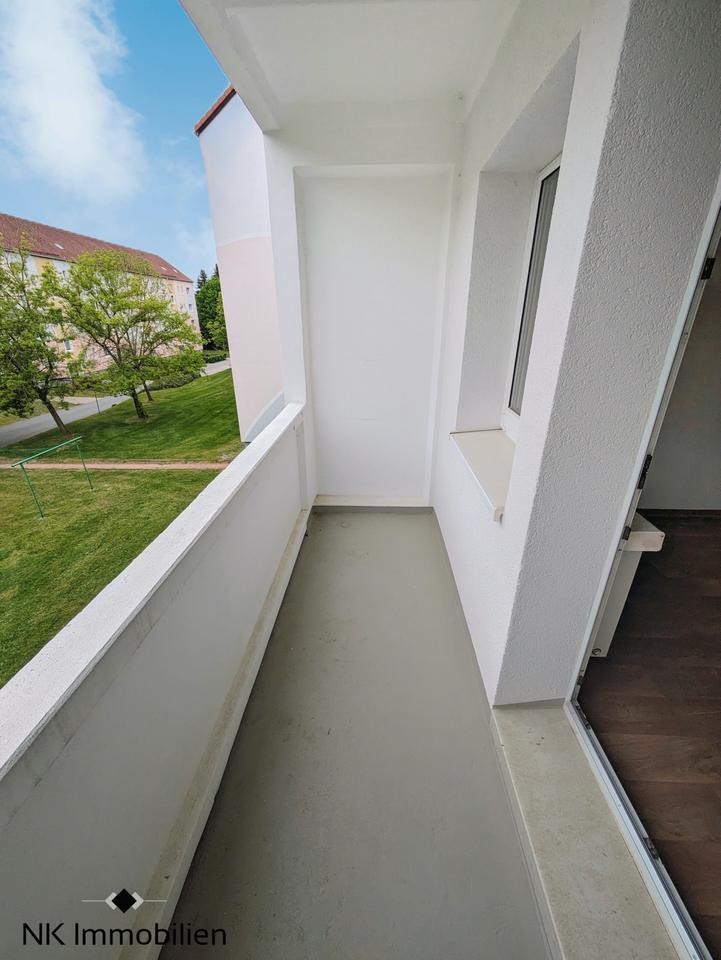 ++ gemütliche, neue 2-Raum Wohnung - mit Balkon - in einer schönen & beschaulichen Wohnanlage ++