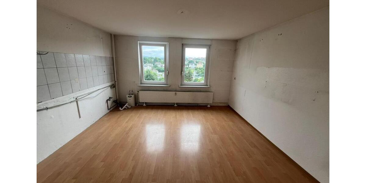 Dachgeschoßwohnung Bad Wildungen - 5 Zimmer, 110 m&sup2;, 800&euro; | Angebot:26619440