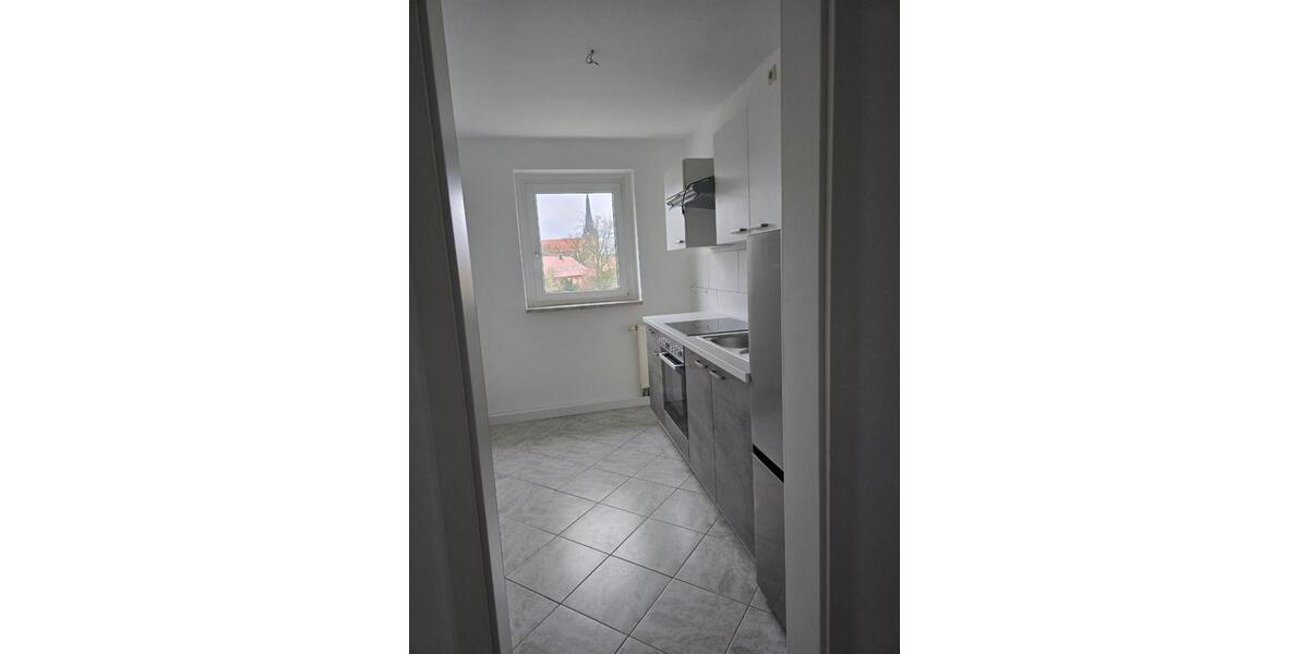 sanierte 2-Zimmer-Wohnung mit EBK und Keller 2 zimmer