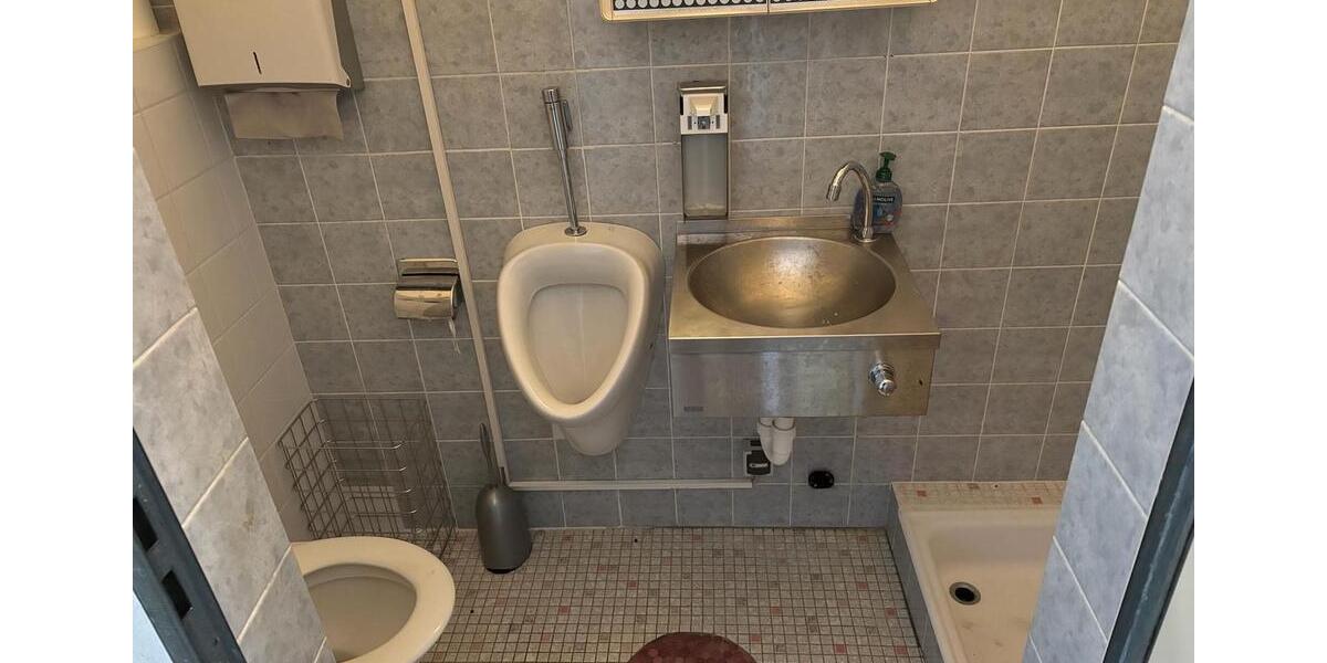 Gewerbeobjekt Deggendorf - 800&euro; | Angebot:25049083