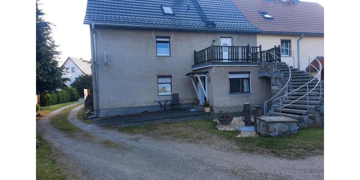 Doppelhaushälfte Haselbachtal - 12 Zimmer, 160 m&sup2;, 1.050&euro; | Angebot:22972489