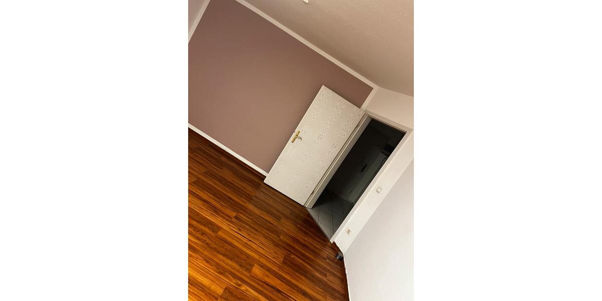Etagenwohnung Sandersdorf-Brehna Brehna - 4 Zimmer, 91 m&sup2;, 960&euro; | Angebot:24658614
