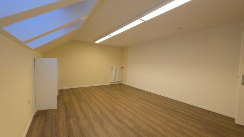 Gewerbeobjekt Oldenburg in Holstein - 1.300&euro; | Angebot:24788670