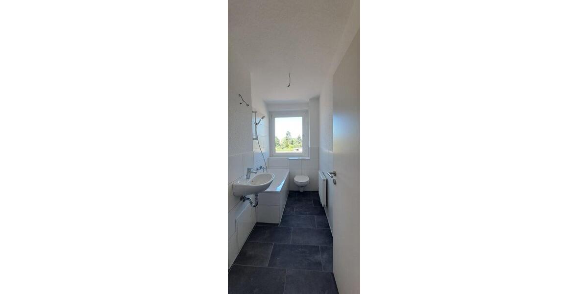 Etagenwohnung Fehrbellin - 3 Zimmer, 66 m&sup2;, 524&euro; | Angebot:26252007